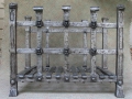 5-log-holder