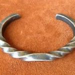 jpg image-silver bracelet